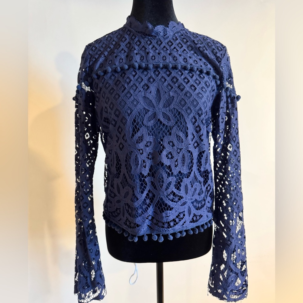 Tularosa Lace Top size M